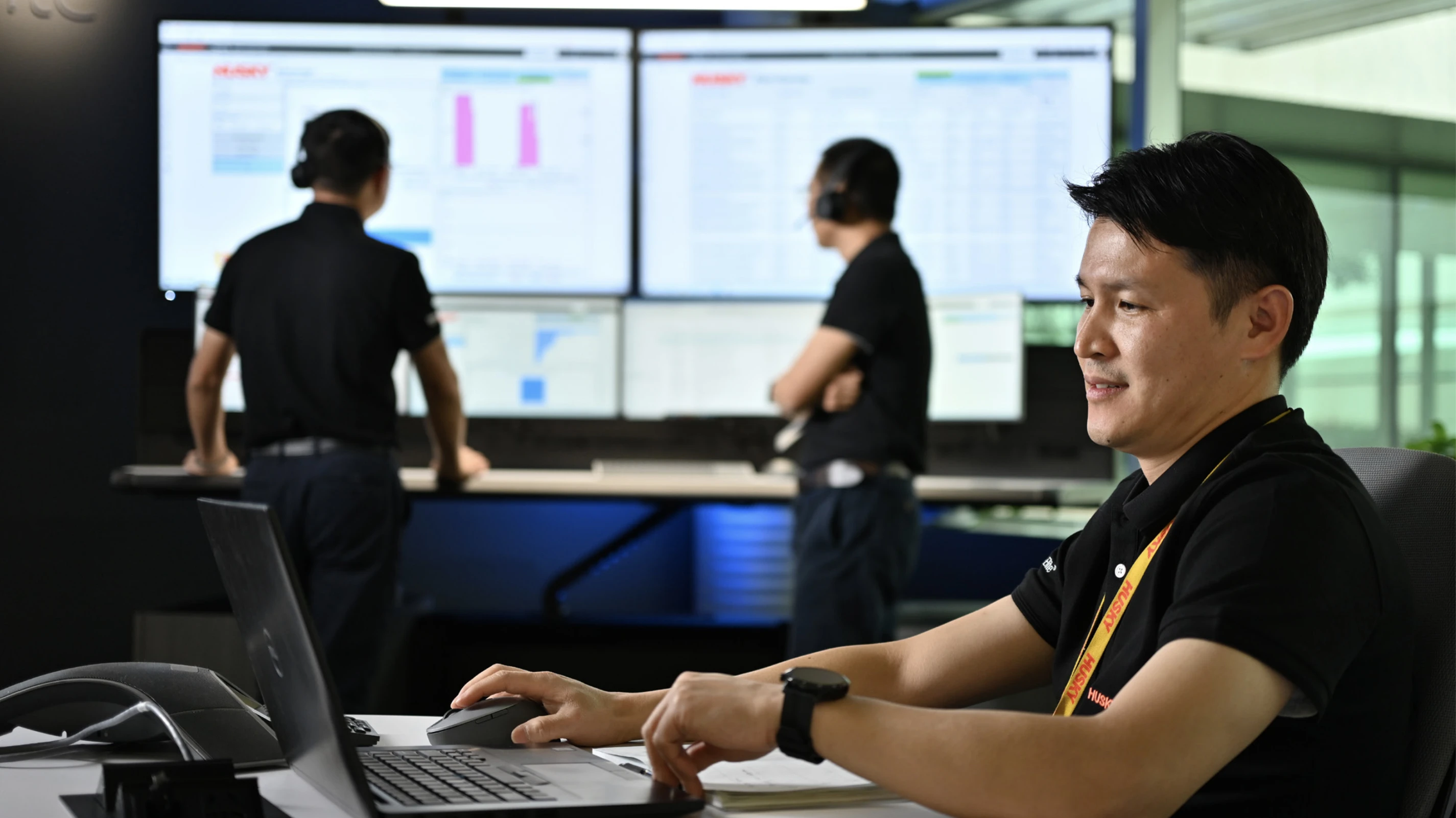 Husky remote monitoring systems