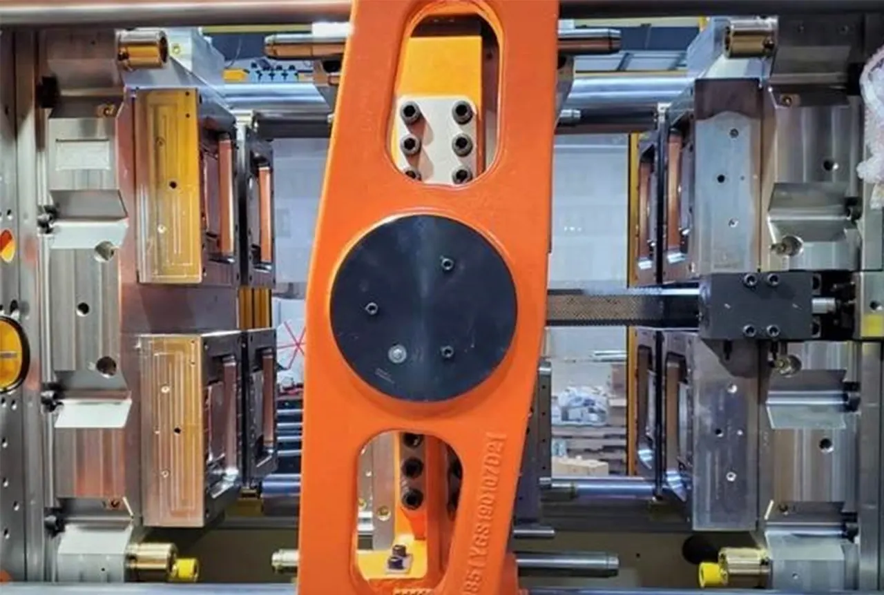 Explore Husky beverage closure solutions